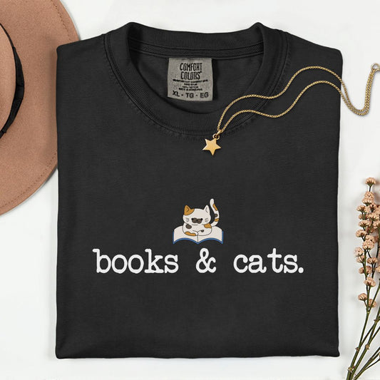 Books & Cats Premium Tee